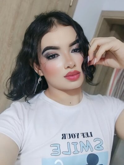 BITCH_Stephania