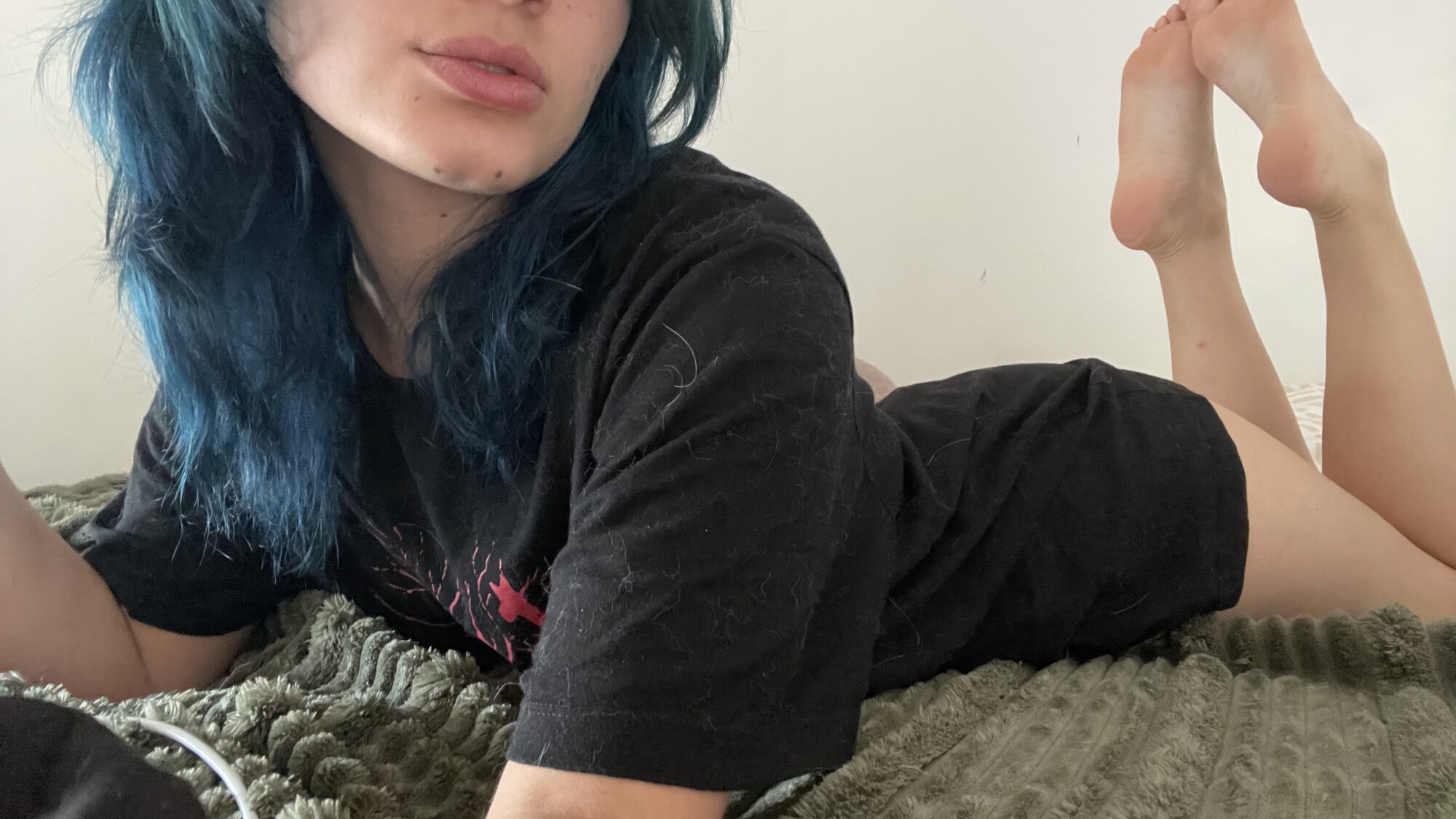 Ellahfeetxx
