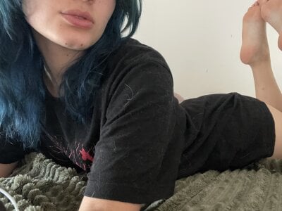 Ellahfeetxx