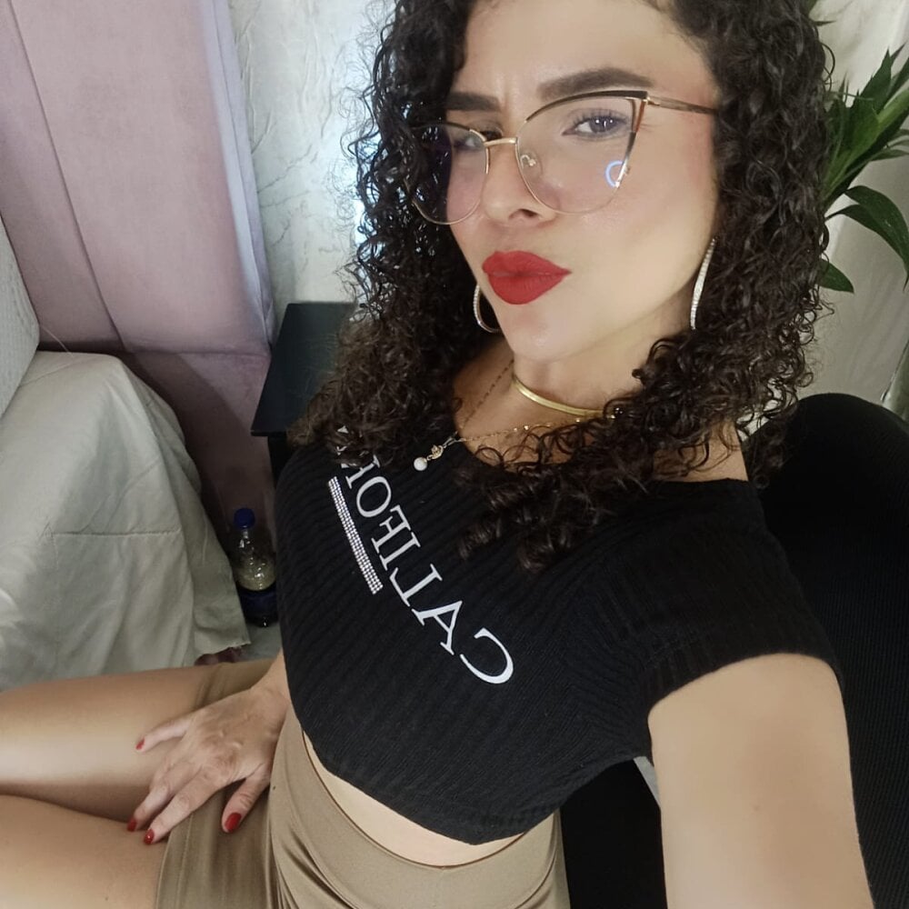 kloe_wolf profile