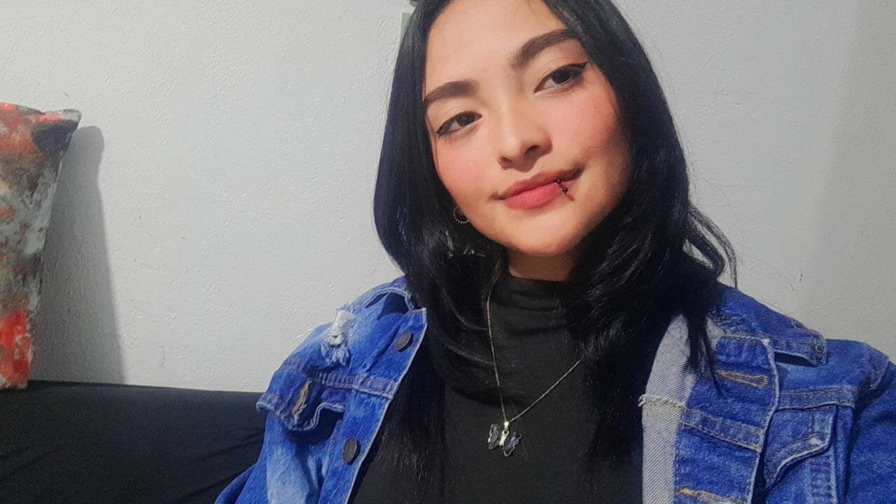 lizzie_heart