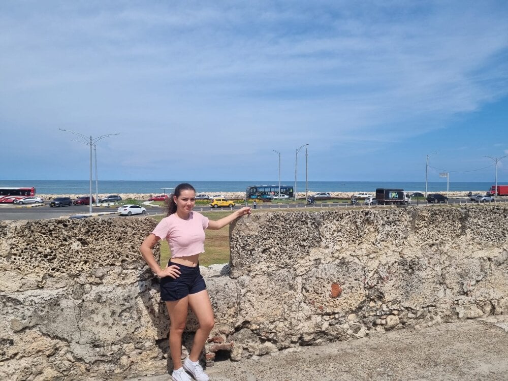 rosita_blue webcam profile - Dominican