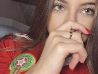 Warda_dubai's Offline XXX Chat