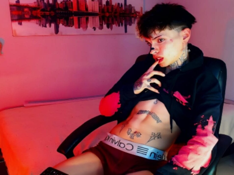 prince_x_dark's Offline Chat Room