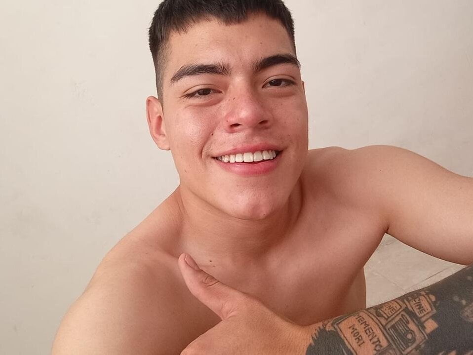yacoboyhot02 from stripchat