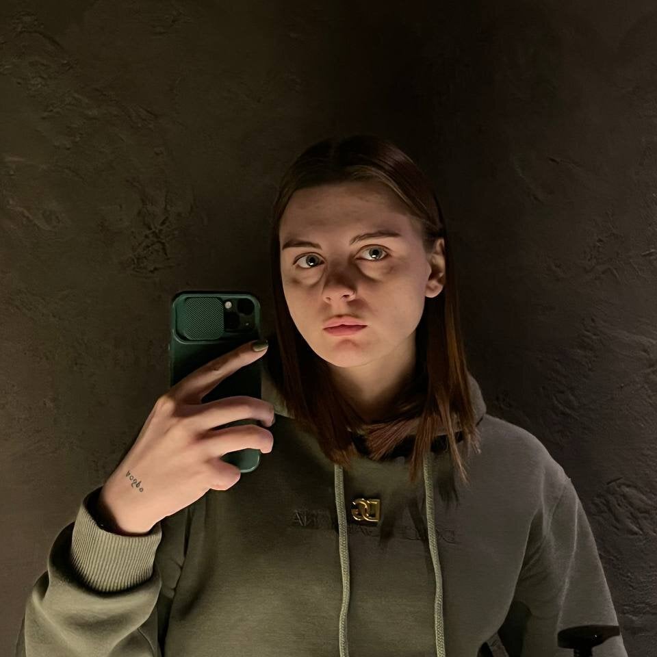 LoisCarvell profile
