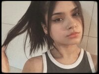 MystiqueLeFay's Offline Chat Room