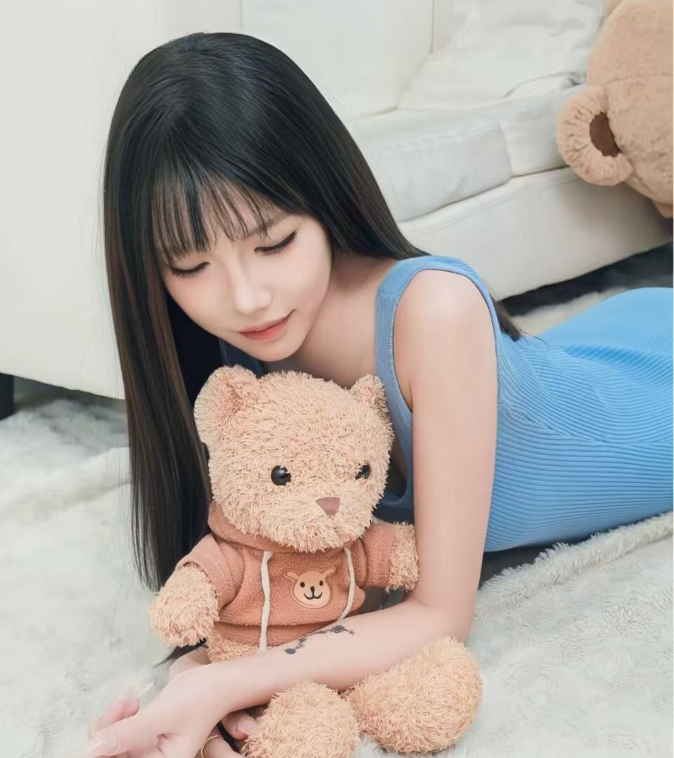 sleekcams.com zhnmjx2025 livesex profile in granny cams