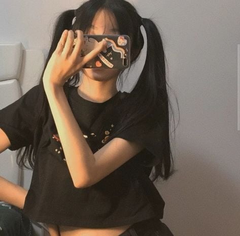 Mina_Younge profile