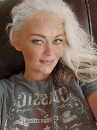 wilddrive4u's Offline Chat Room