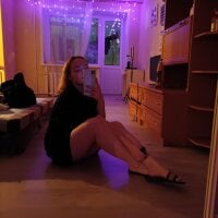 Kari_Lunna's webcam live show