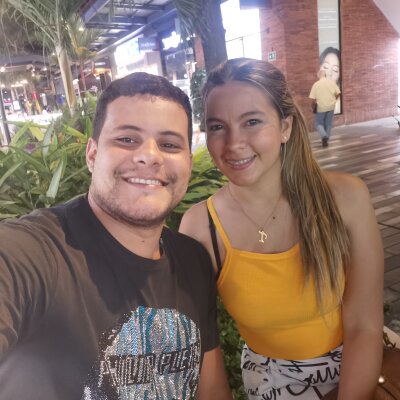 manuelandsara Avatar