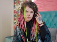 Chelsea2o24's Offline Chat Room