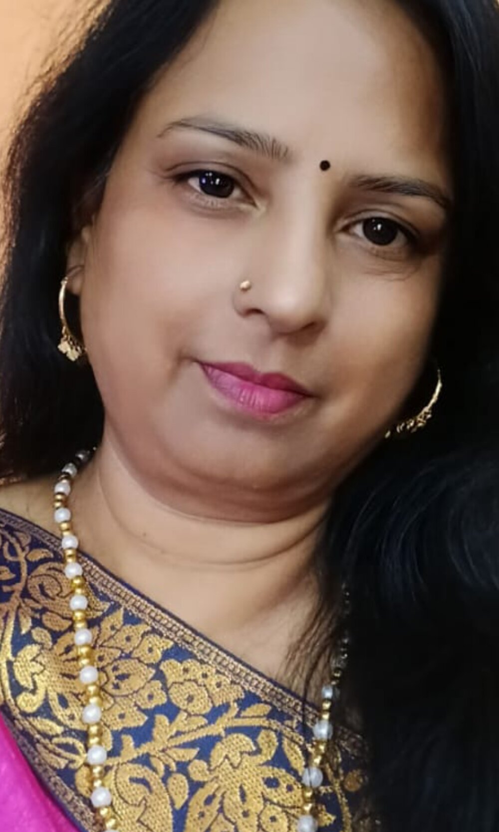 stripchat nes-1 webcam profile pic via watchgirlcam.com