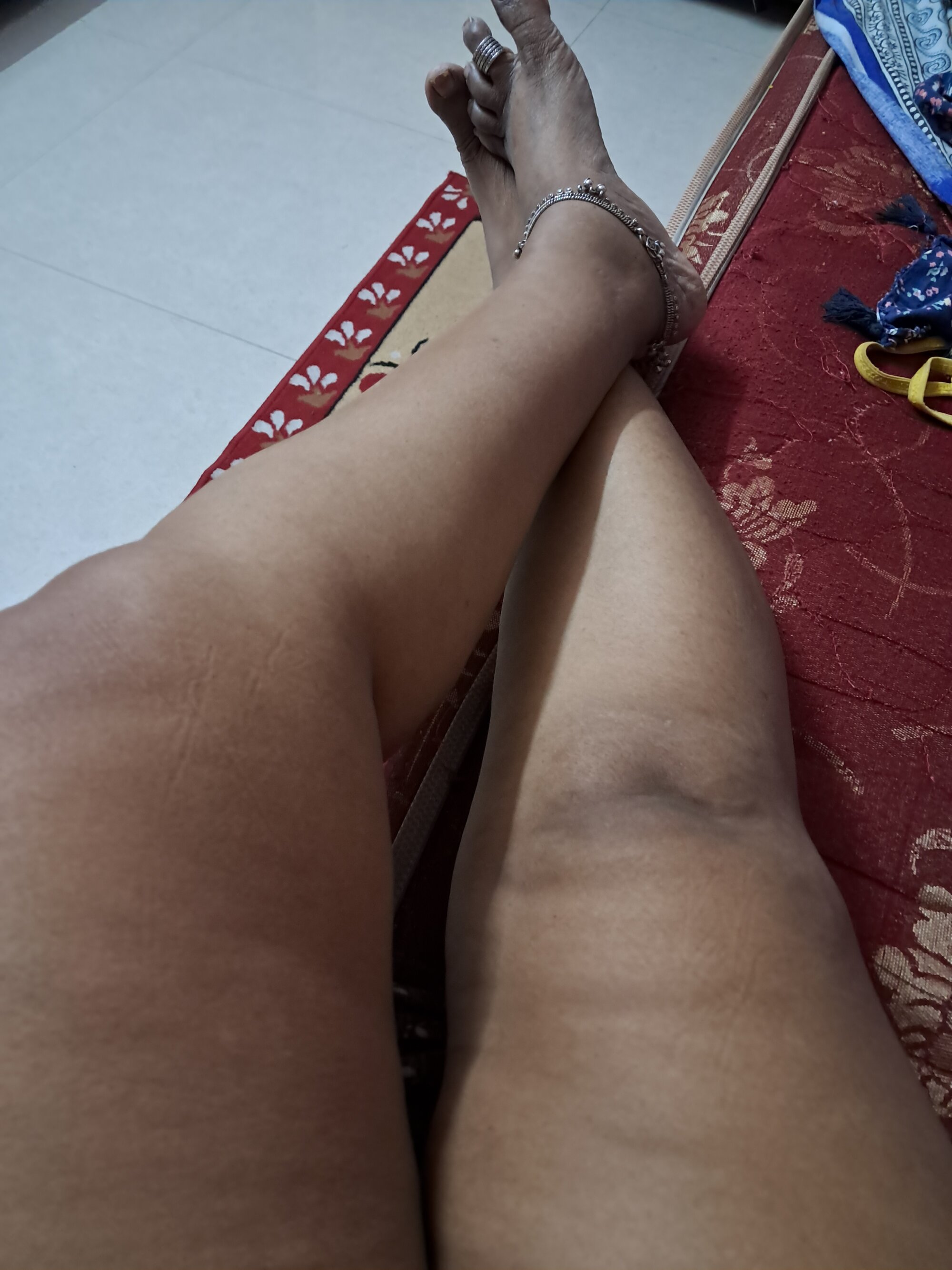 Teluguu_amayi143