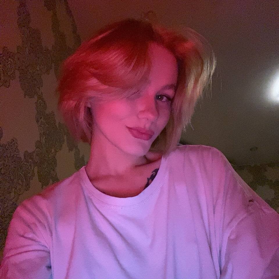 BlondyLily profile