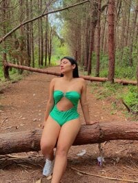 Michelle_Stone's Offline Chat Room