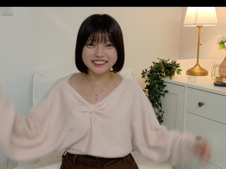 sleekcams.com -yoru- livesex profile in in-a-place-with-many-ice-cream-and-sweet-things cams