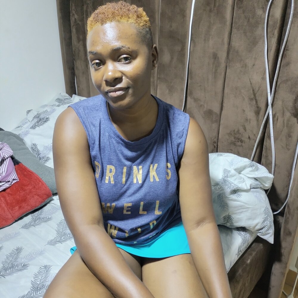 Live sex webcam photo for judy_the_booty #289978709