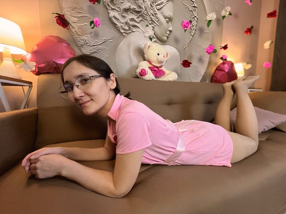 AlexRiotta's Offline XXX Chat