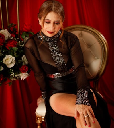 Matureyulyet - Stripchat Girl 