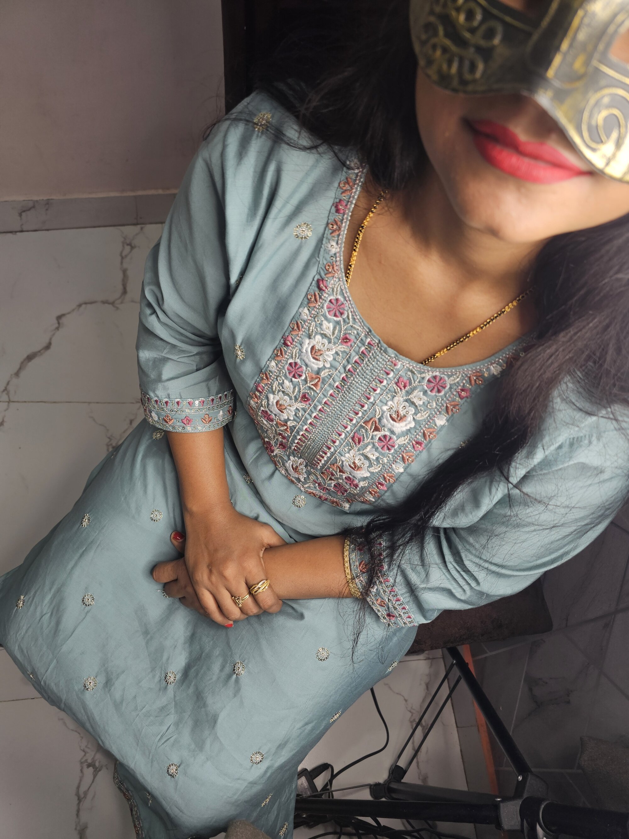 Priyaa_Bhabhi