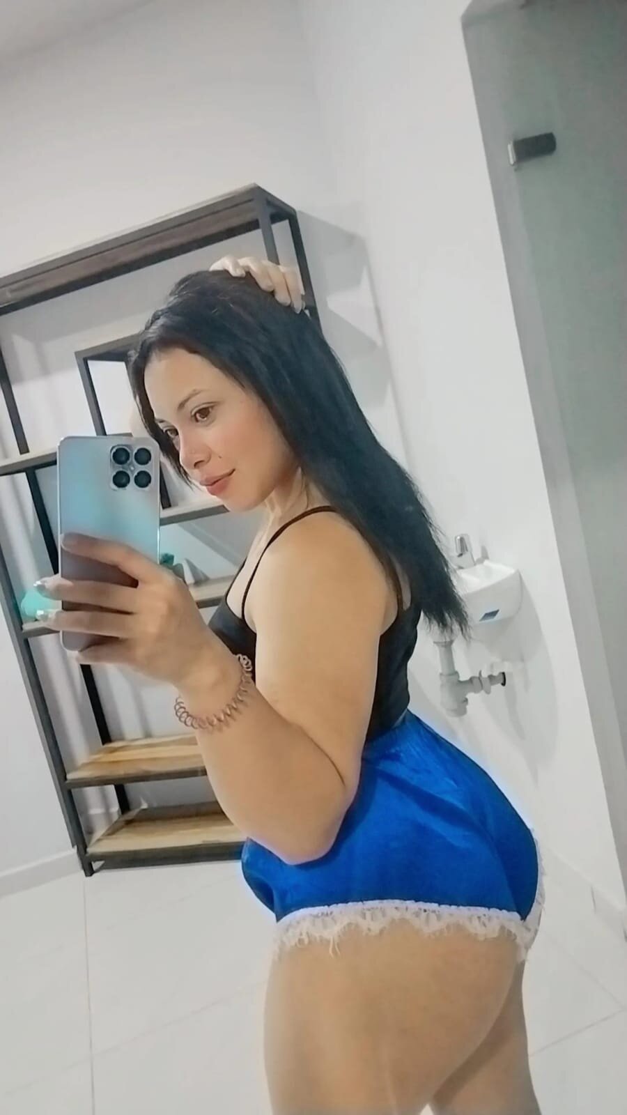 isa_presley7