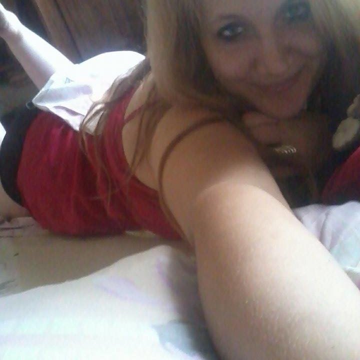 TheHornyCouple's Offline XXX Chat