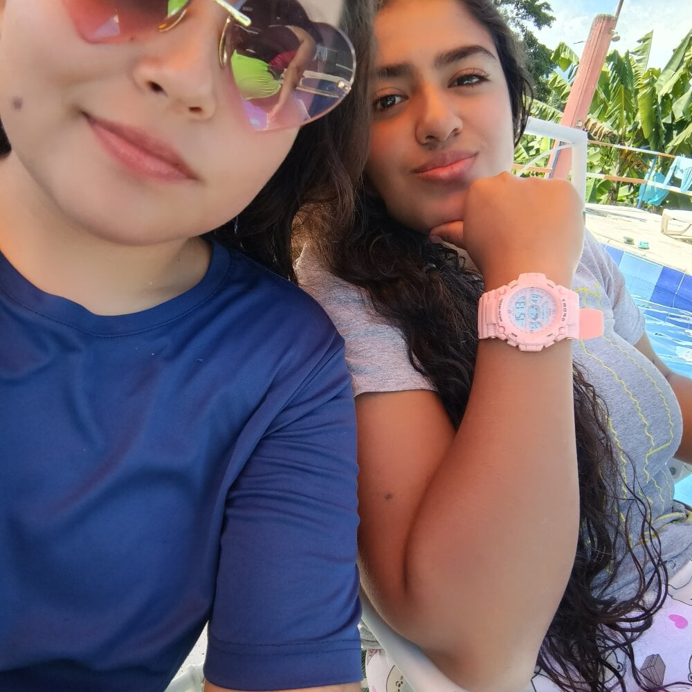 lincy-and-cloe_ from stripchat