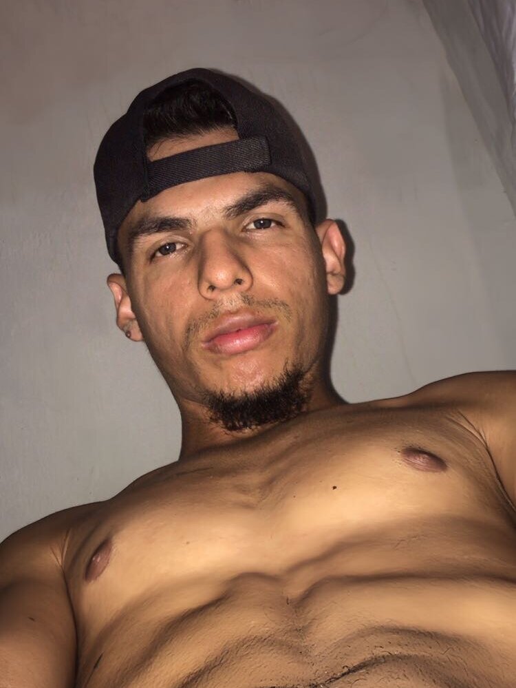 mathewmomdanert Offline XXX-chat