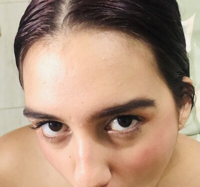 VALENTINAA222