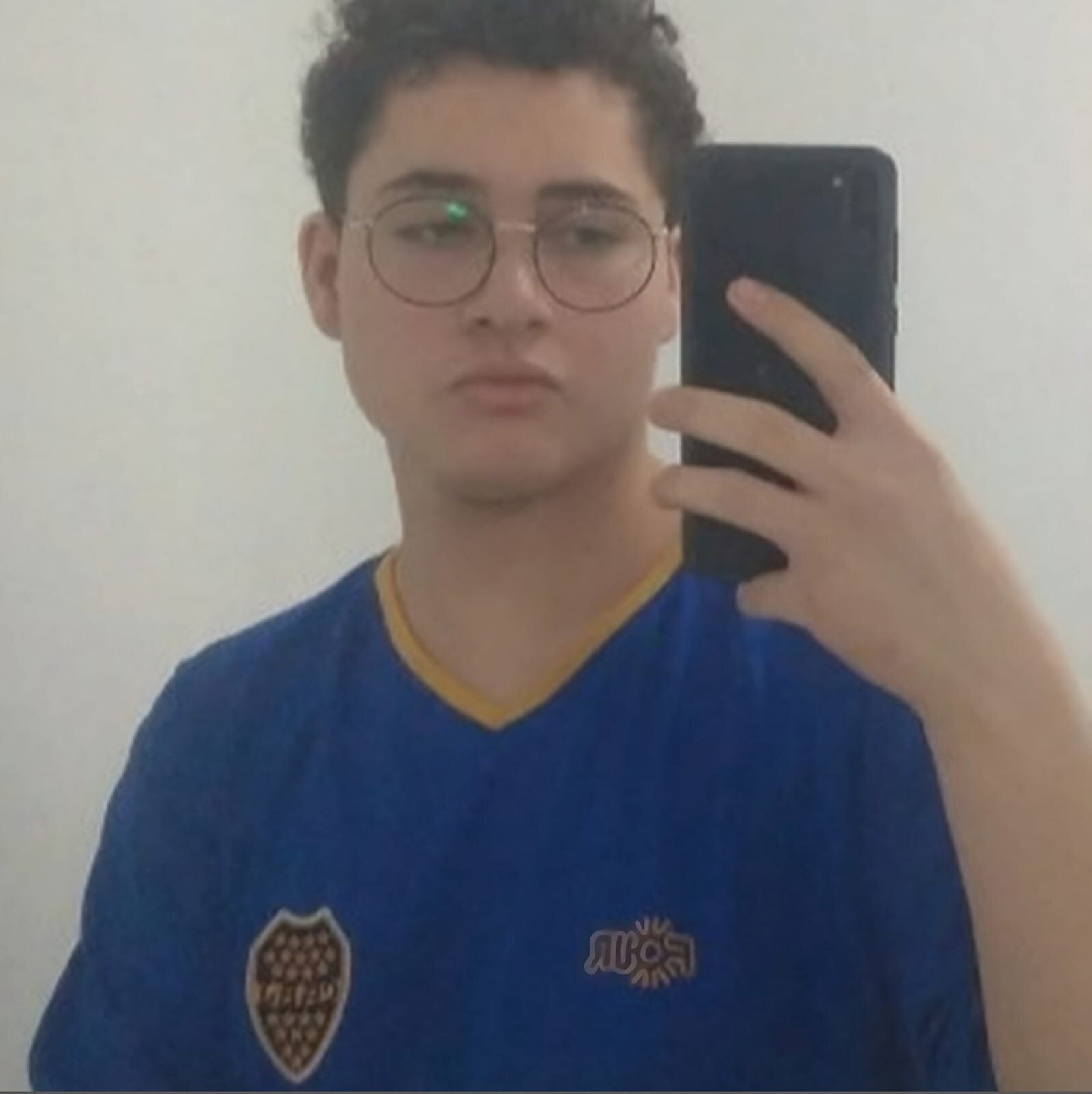 Antonylove15