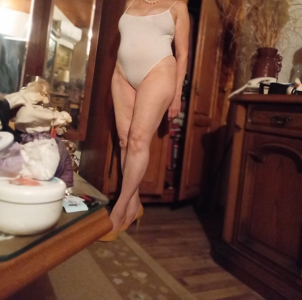 groficejulija's Offline XXX Chat