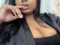 layla_amin webcam thumbnail