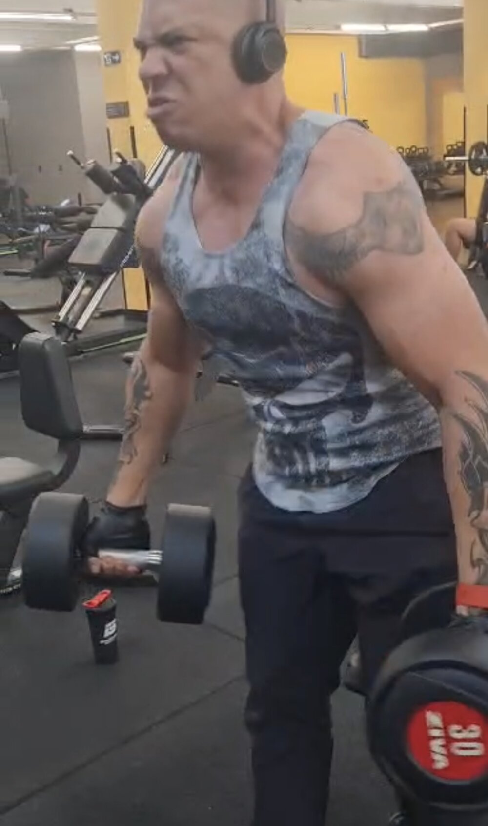 Alexandreputaon Offline XXX chat