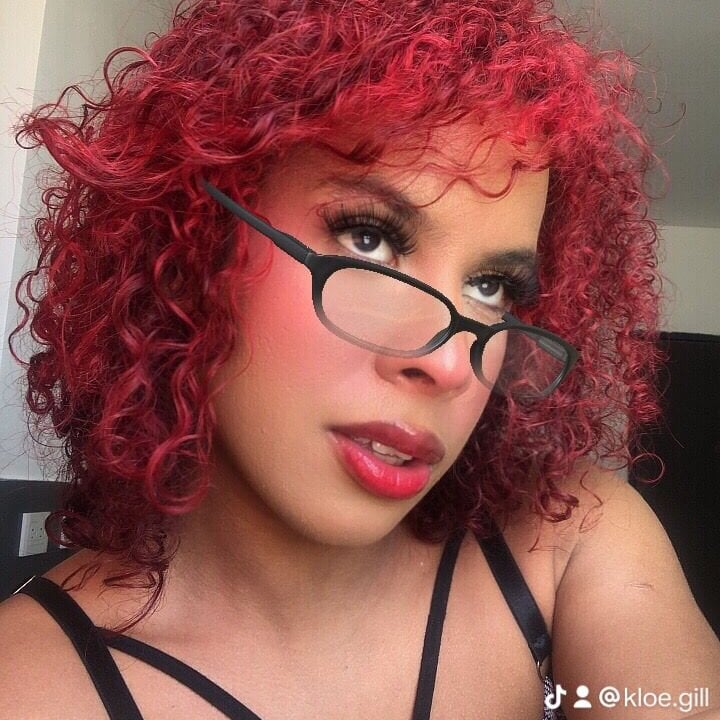 onassis_gill from stripchat