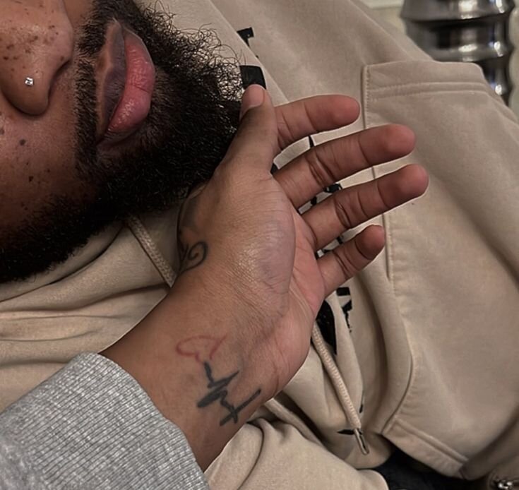 MrBlxck94's Offline XXX Chat