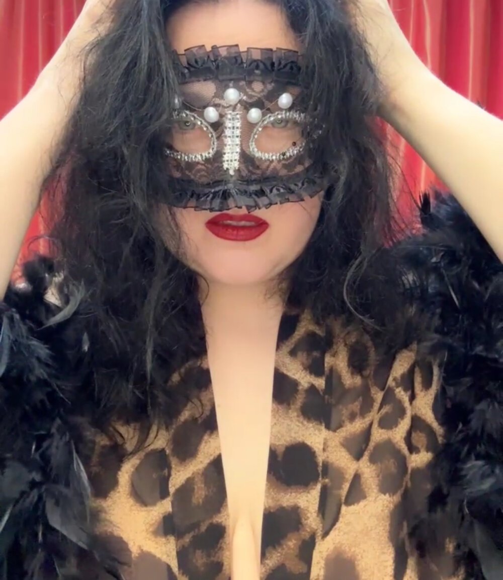 KinkyJemmax live cam model at StripChat