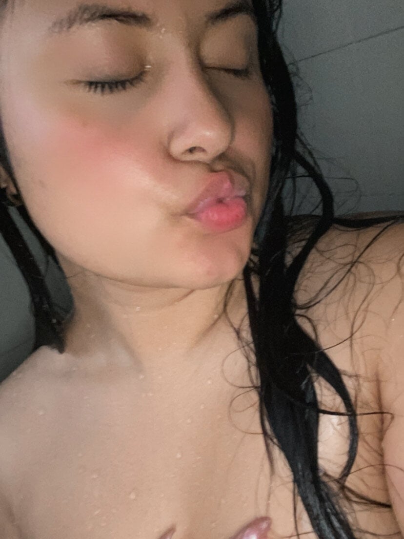 elivecams.com sophia_queen2 livesex profile in spanish cams