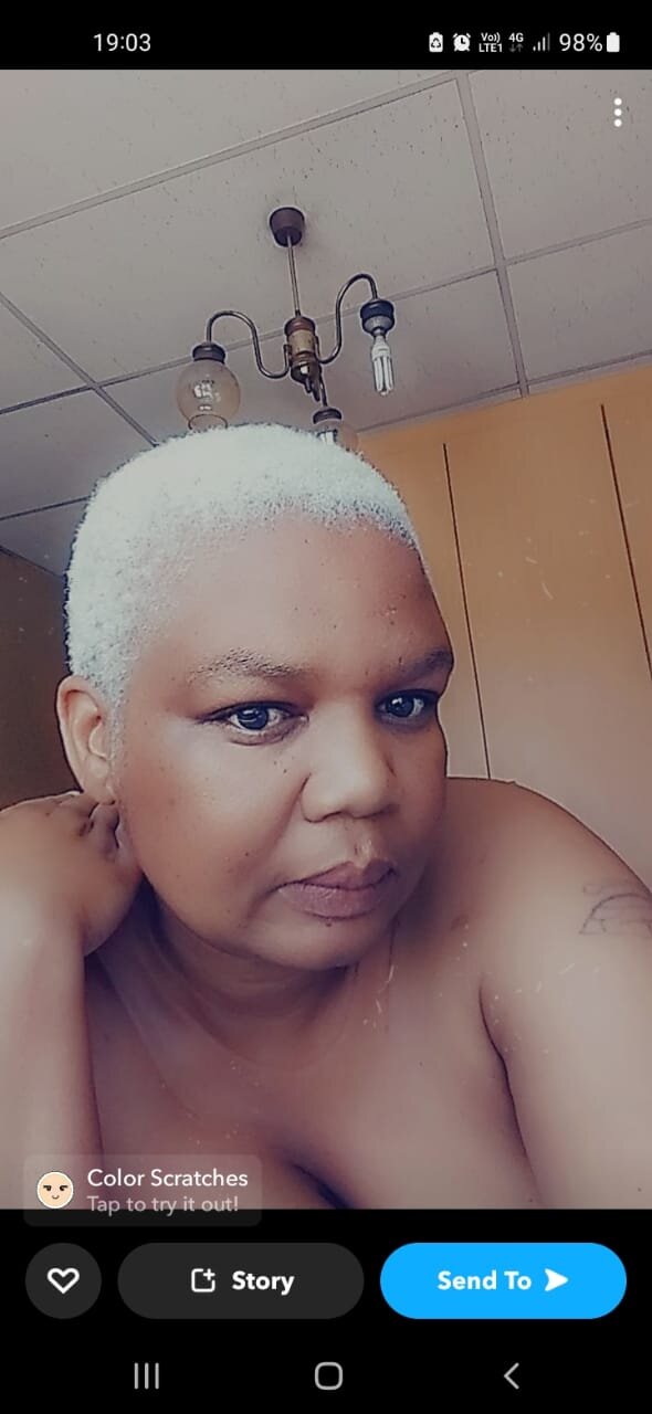 EBONYBOOBIEXXXX