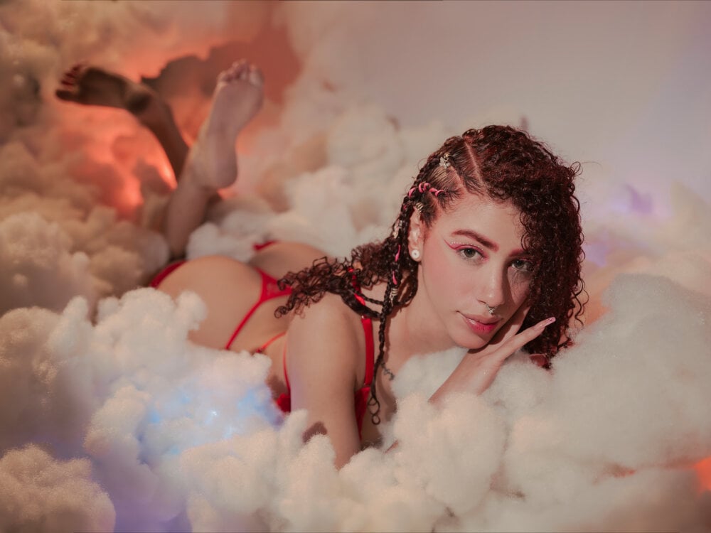 Nicki-Scott profile