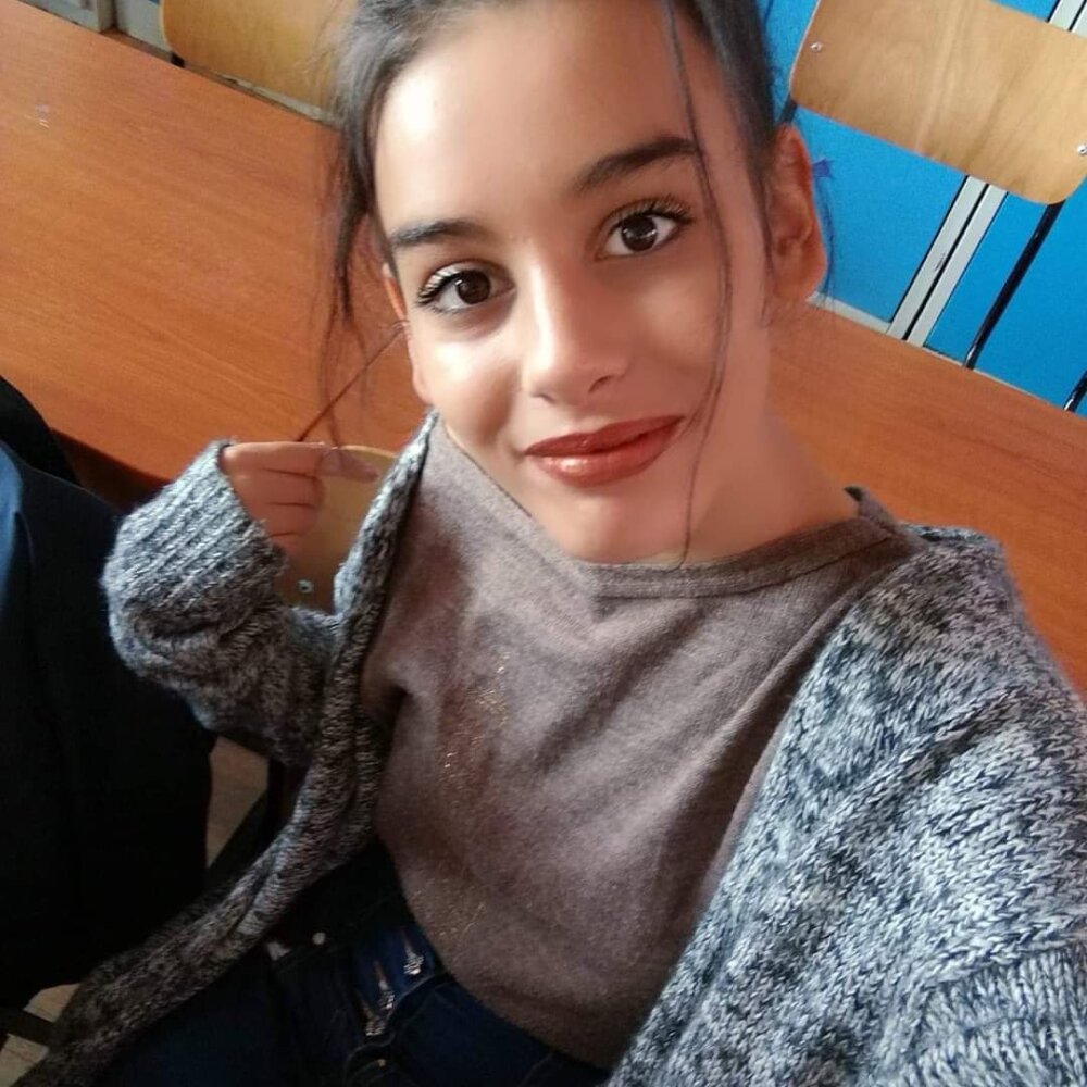 MazikeenQueen 😦 live sex webcam