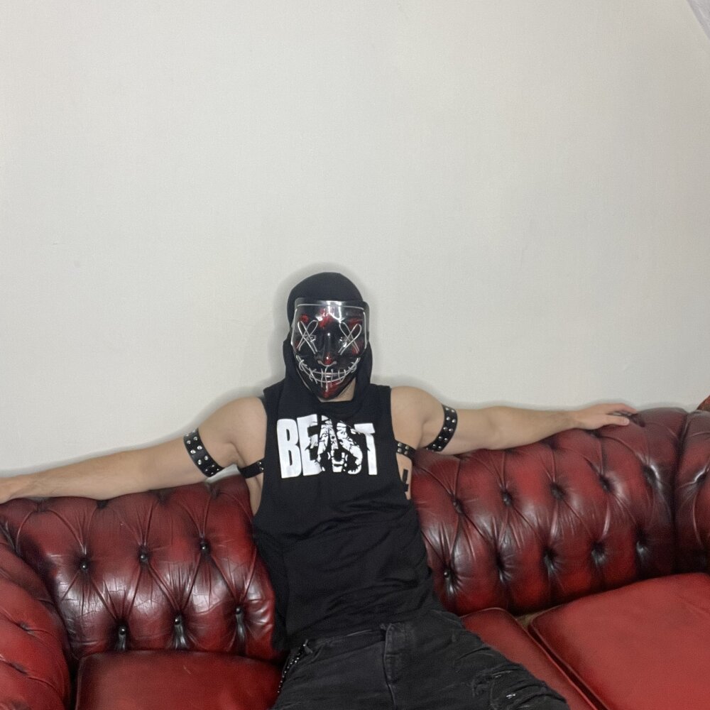 KinkyPlayerrr's Offline XXX Chat