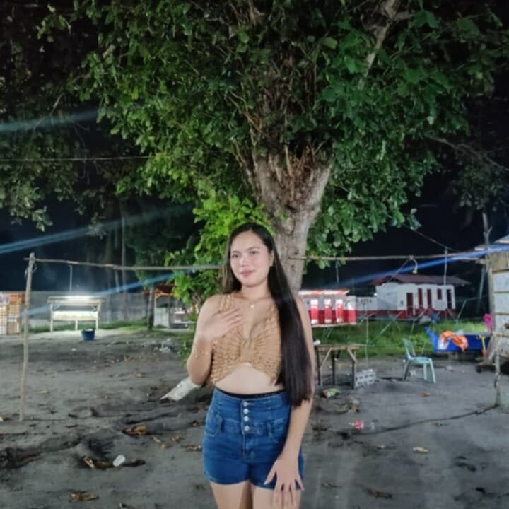 watchgirlcam.com pinaysel_beauty26 livesex profile in curvy cams