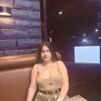 chuladaine's Offline Chat Room