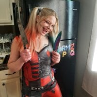 sexymama103018's Offline Chat Room