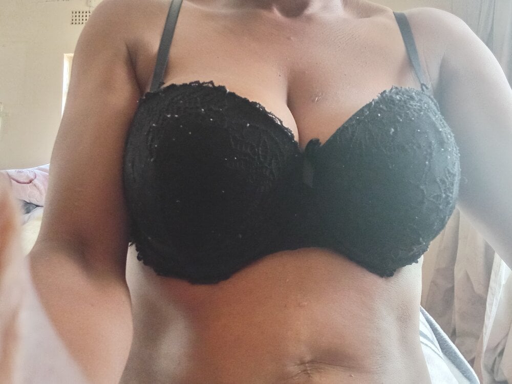 livesexbbwcams.com bomareng livesex profile in english cams