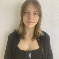 CharityScarlett's Offline Chat Room