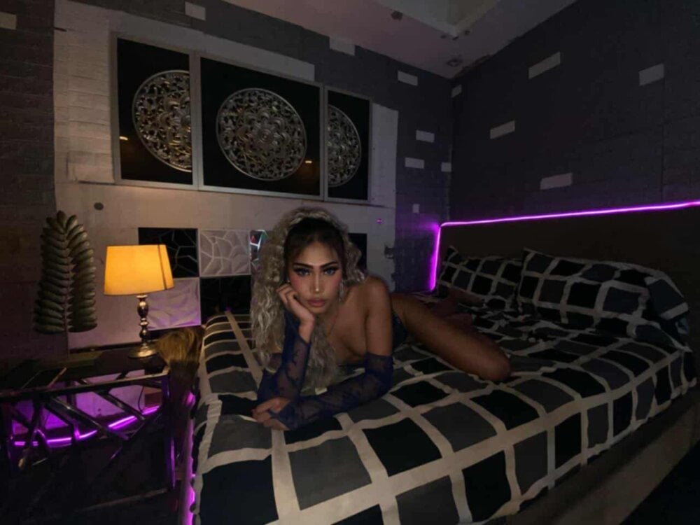 fascination_savannah from stripchat