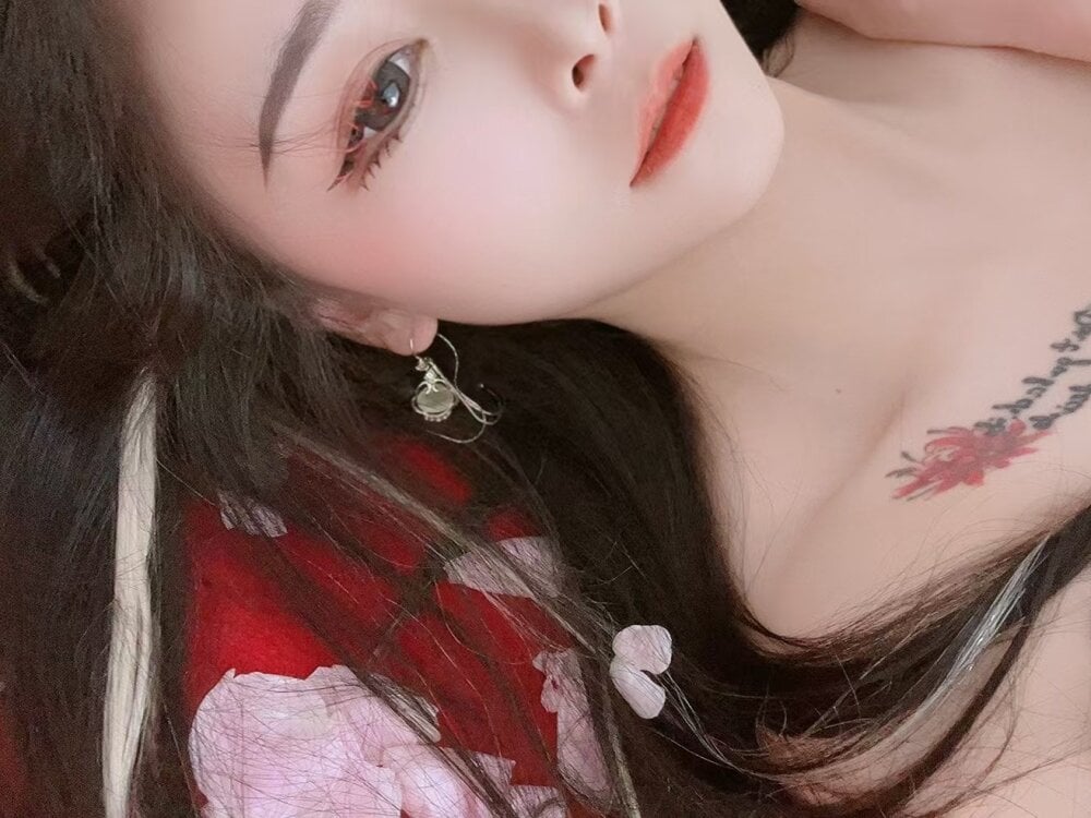 livesex.fan zhu-zhu- livesex profile in brown-hair cams